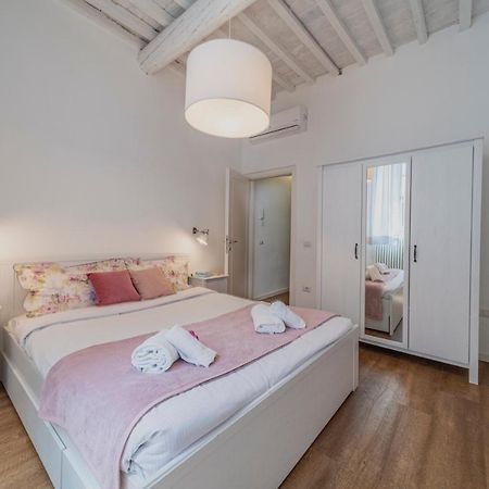 32 Nero - Florence Apartment San Niccolo Zewnętrze zdjęcie