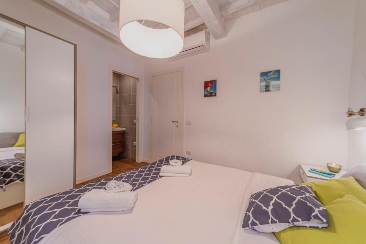 32 Nero - Florence Apartment San Niccolo Zewnętrze zdjęcie