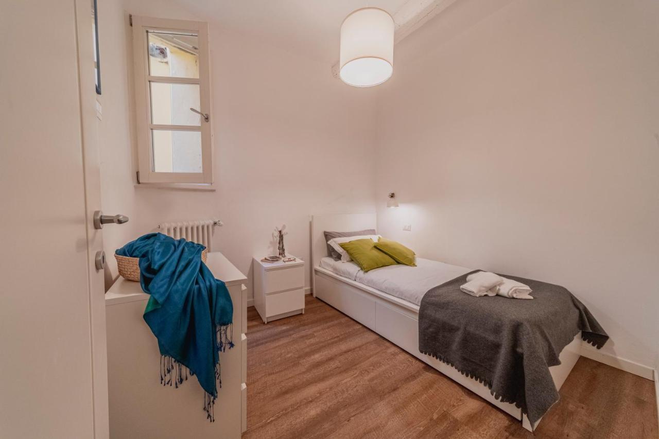 32 Nero - Florence Apartment San Niccolo Zewnętrze zdjęcie